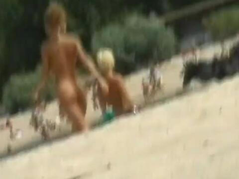 Busty Teen nudist girl at the beach - Amateur Couple Kate